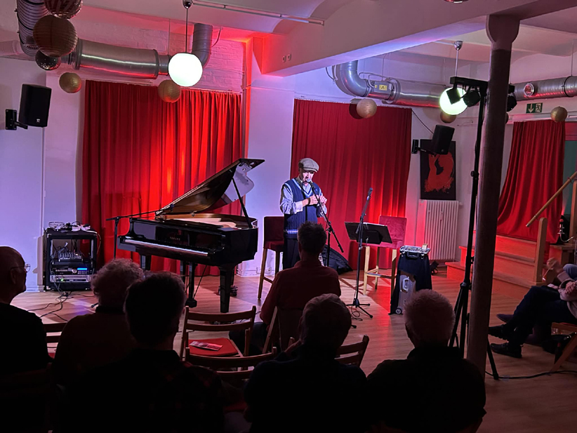 Koeln Hinterhofsalon 251121_001